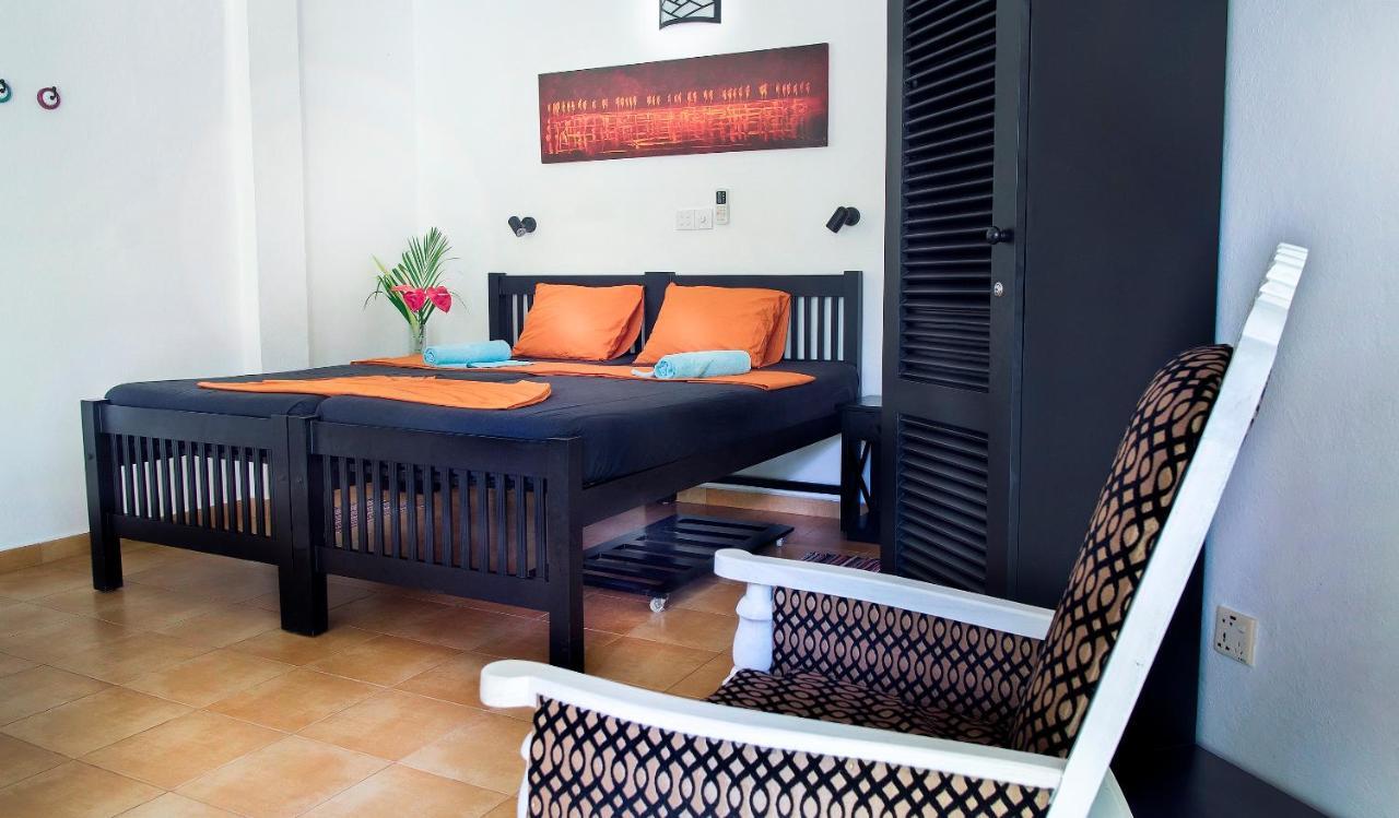Ferienwohnung Sophie House Hikkaduwa Exterior foto